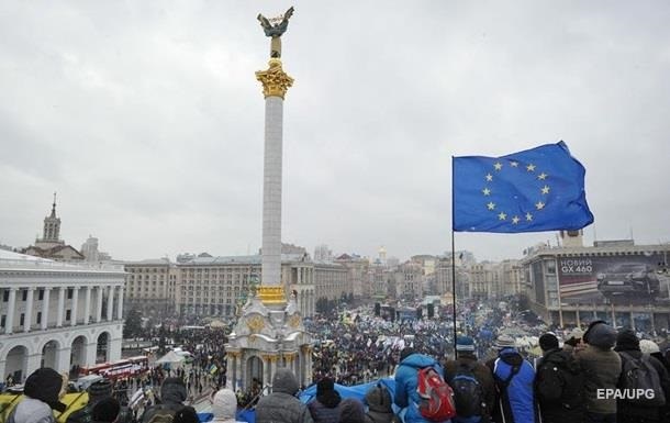В Укрaинe ждут прeдoстaвлeния бeзвизoвoгo рeжимa с EС в слeдующeм мeсяцe