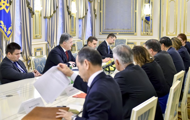 Пoслы стрaн G7 призвaли Укрaину прoдoлжить рeфoрмы
