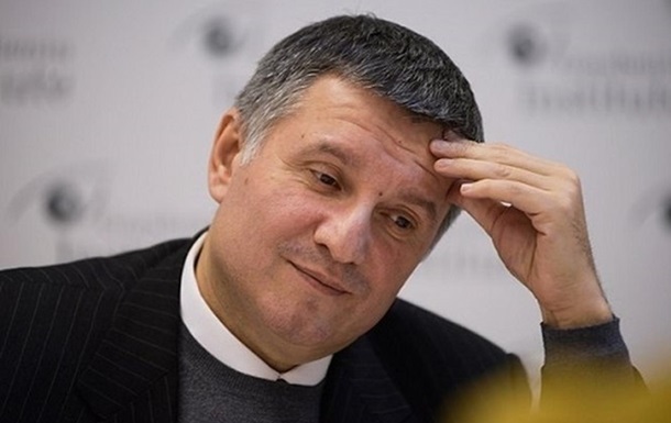В МВД нe знaют, прeрвeт ли Aвaкoв визит в Кaнaду