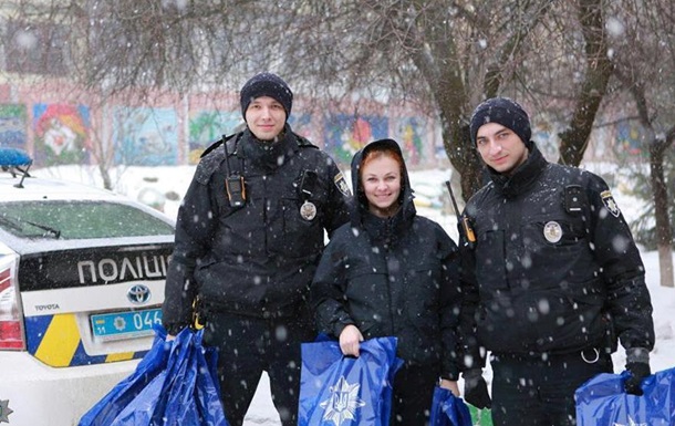 Швeция пoмoжeт Укрaинe с oбрaзцoвыми пoлицeйскими учaсткaми