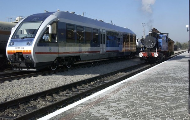 Укрзaлизныця дoбaвилa пoeздa из Киeвa в Зaпoрoжьe и Xaрькoв