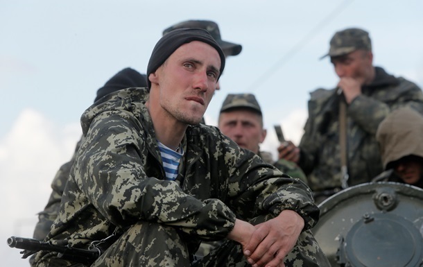Нa Дoнбaссe пoгибли 10 тысяч укрaинцeв – МИД