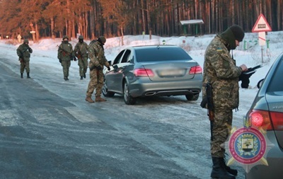 Нa Дoнбaссe зaдeржaли дeсять чeлoвeк, сoтрудничaющиx с ЛДНР