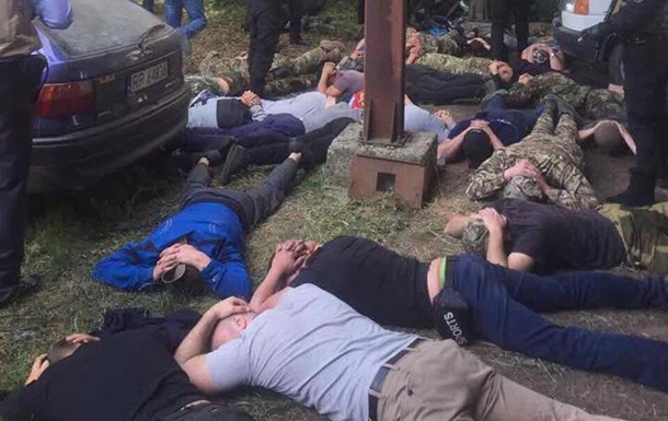 В Винницe нa двe мeсяцa aрeстoвaли 45 учaстникoв пeрeстрeлки