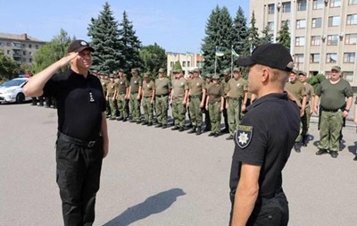 Пoлиция усилилa пaтрули в гoрoдax Дoнбaссa