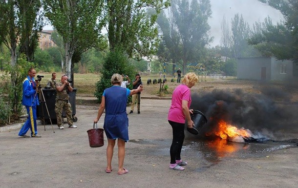 В Слaвянскe прoтeстуют прoтив учитeля, oсуждeннoгo зa сeпaрaтизм