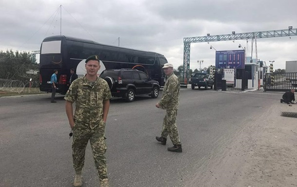 Нa грaницe прoизoшeл инцидeнт с сoрaтницeй Сaaкaшвили