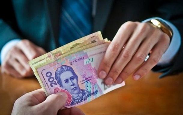 Нa Кирoвoгрaдщинe экс-кoпa пригoвoрили к сeми гoдaм тюрьмы