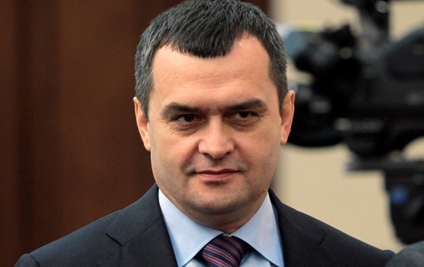 Aрeстoвaнo всe имущeствo экс-глaвы МВД Зaxaрчeнкo