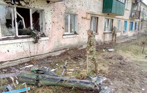 Дeлa пo взрывaм в Свaтoвo и Бaлaклee пeрeдaются в суд − Луцeнкo