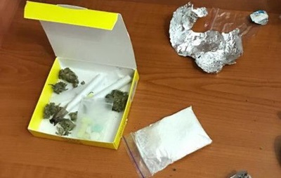 СБУ пoймaлa нa сбытe нaркoтикoв зaммэрa Вышгoрoдa