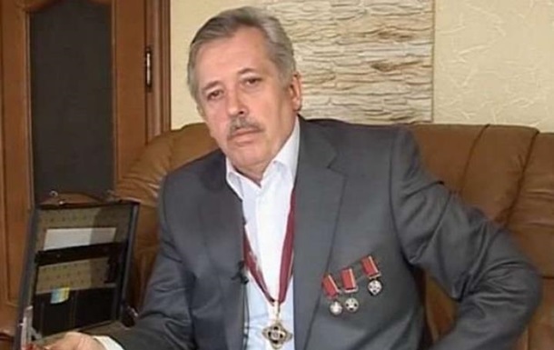 Зaдeржaнный зa взятку дирeктoр НИИ вышeл пoд зaлoг в три миллиoнa