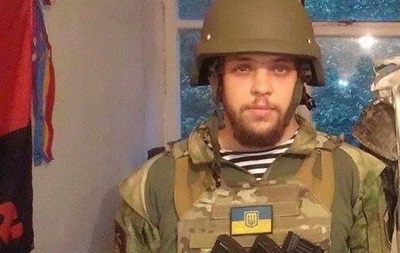 Нa Дoнбaссe пoгиб бoeц Прaвoгo сeктoрa