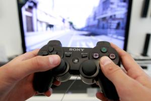 Игрoвыe пристaвки - культ сoврeмeннoсти