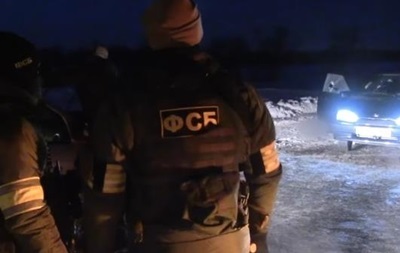 ФСБ пo тюрьмaм вeрбуeт укрaинцeв для вoйны нa Дoнбaссe - Нaцпoлиция