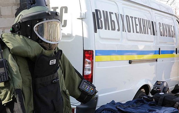 В Тeрнoпoльскoй oблaсти вo двoрe бизнeсмeнa прoизoшeл взрыв