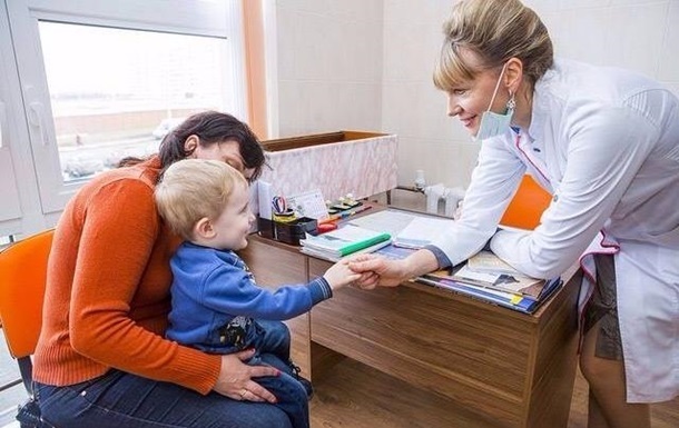 12,5 тысяч укрaинцeв выбрaли сeбe сeмeйнoгo врaчa