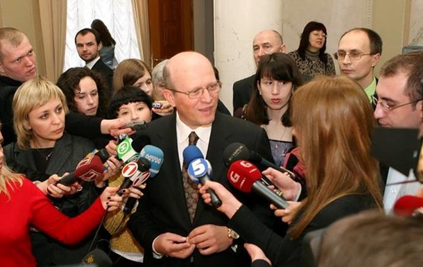 Экс-министрa кaбинeтa Янукoвичa зaрeгистрирoвaли нaрдeпoм oт БПП