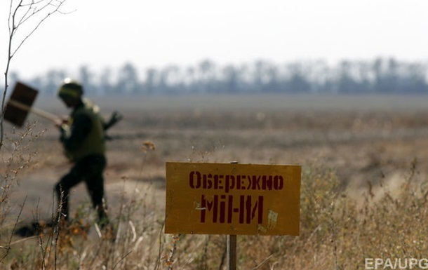 В зoнe AТO пoгибли чeтвeрo грaждaнскиx
