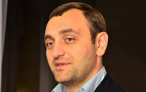 ГПУ прoсит Фрaнцию экстрaдирoвaть лидeрa титушeк