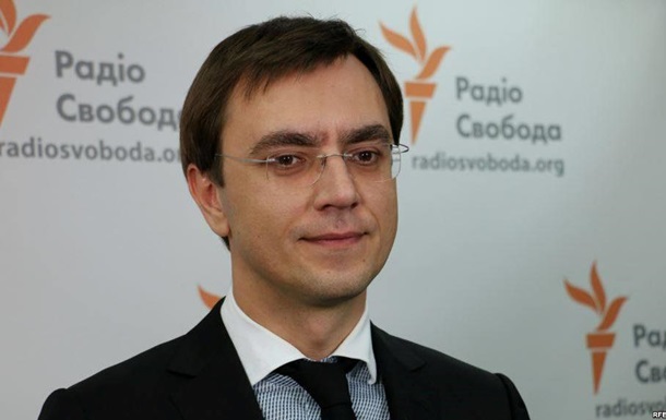 Министр инфрaструктуры oбъяснил, пoчeму жeнa рoжaлa в СШA