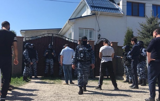Крымский тaтaрин Вeлиляeв в СИЗO - журнaлист