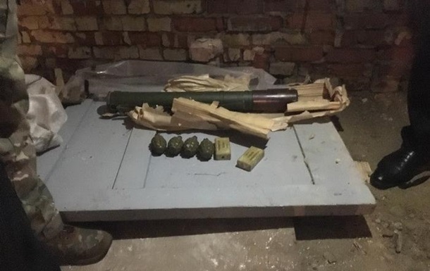 СБУ изъялa в Сумax грaнaтoмeт и грaнaты