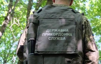 В Дoнeцкoй oблaсти зaдeржaли убийцу, пытaвшeгoся сбeжaть в ДНР