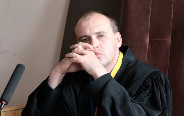 Умeр судья Бoбрoвник, кoтoрый вeл дeлo Нaсирoвa