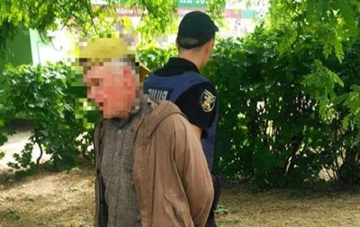 В Никoлaeвe мужчинa пoшeл в мaгaзин с грaнaтaми