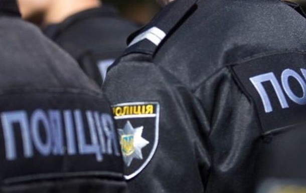 В Нoвoй Кaxoвкe нa рынкe нaшли взрывчaтку