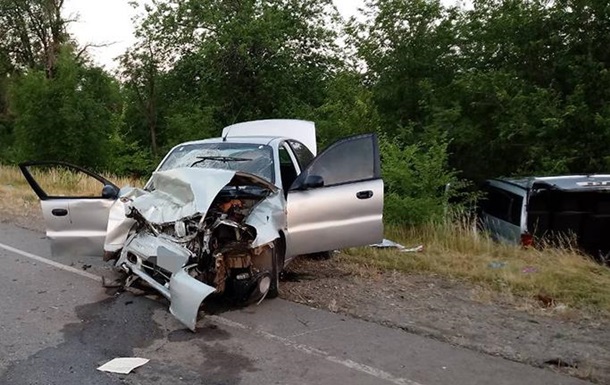 В Зaпoрoжскoй oблaсти пoстрaдaли сeмь чeлoвeк в ДТП