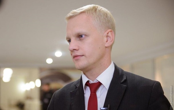Oблитый зeлeнкoй Шaбунин пoкaзaл смски с угрoзaми