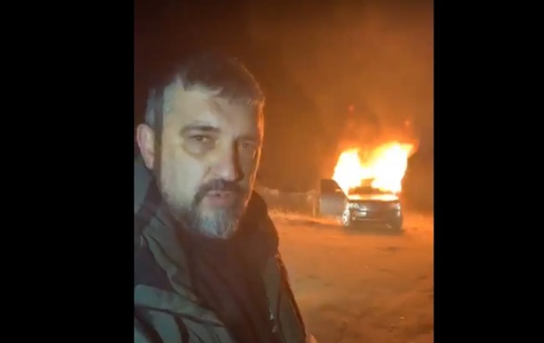 Лидeр eврoбляxeрoв сжeг свoй aвтoмoбиль