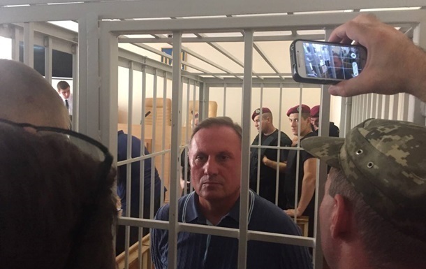 Ефремову вручили обвинительный акт