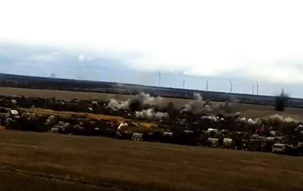 Появилось видео обстрела Водяного