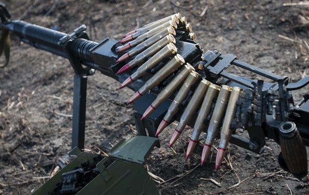 Полторак: Украина покупает боеприпасы у партнеров