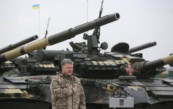 Порошенко поручил прекратить огонь на Донбассе