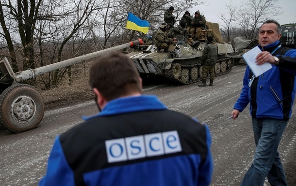 Обстрелы на Донбассе: ОБСЕ насчитала 600 взрывов