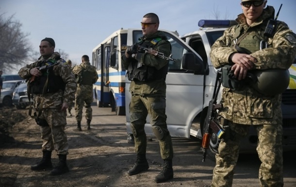 В зoнe AТO зaдeржaли три мaшины с кoнтрaбaндoй
