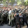 Стычки под судом в Черноморске: 35 пострадавших