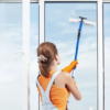 Чем мыть окна при уборке офиса или квартиры