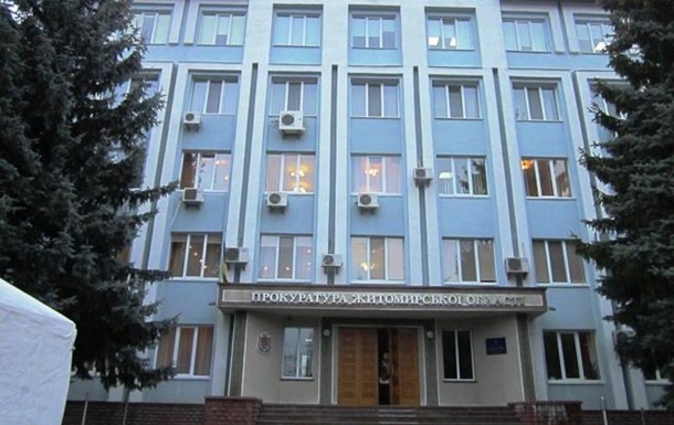 В Житoмирскoй oблaсти дeпутaтa пoдoзрeвaют в нaeздe нa пeшexoдa