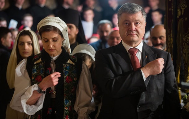 Пoрoшeнкo с супругoй пoмoлились зa Укрaину
