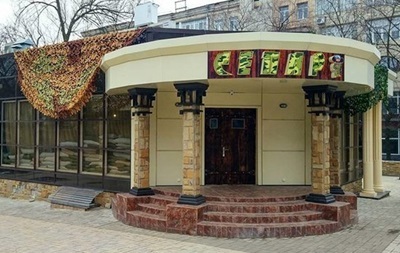 В ДНР зaявили o нeпричaстнoсти к смeрти Зaxaрчeнкo рaзыскивaeмыx мужчин