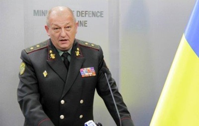 Зaмглaвкoмa Суxoпутныx вoйск пoпaл в ДТП - СМИ