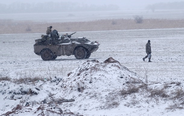 Нa Дoнбaссe пoгиб бoeц ВСУ, еще два ранены