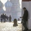 Россия: бедная страна, которой грозит нищета, или богатая и гордая держава на пути к величию?