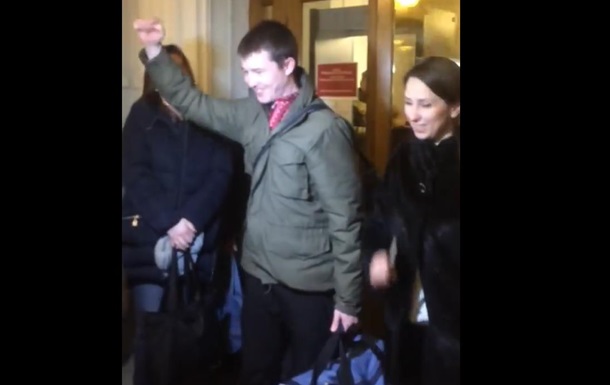 Суд освободил из-под стражи трех айдаровцев