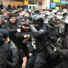 На митинге Порошенко подрались Нацкорпус и полиция